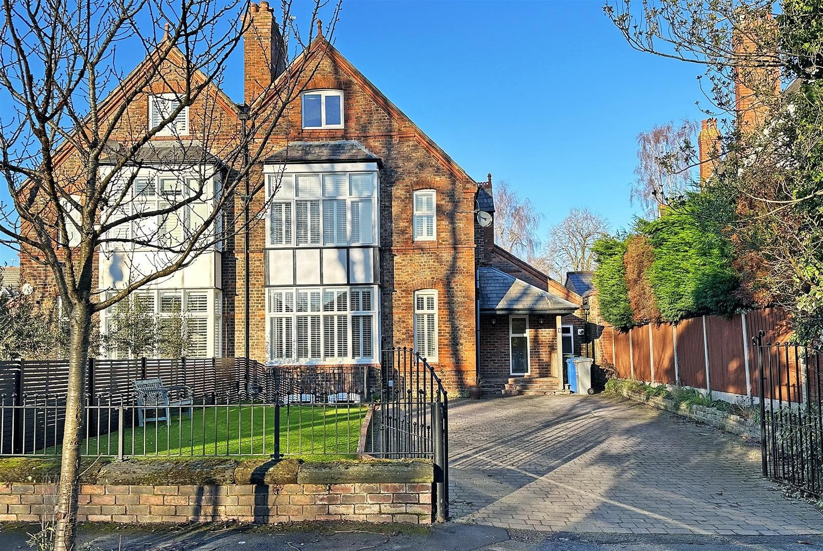 House Lisson Grove in Trafford