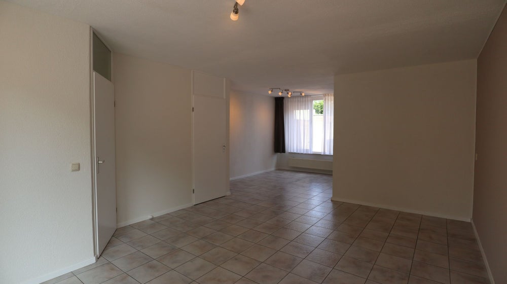 Huis Locatellistraat 8