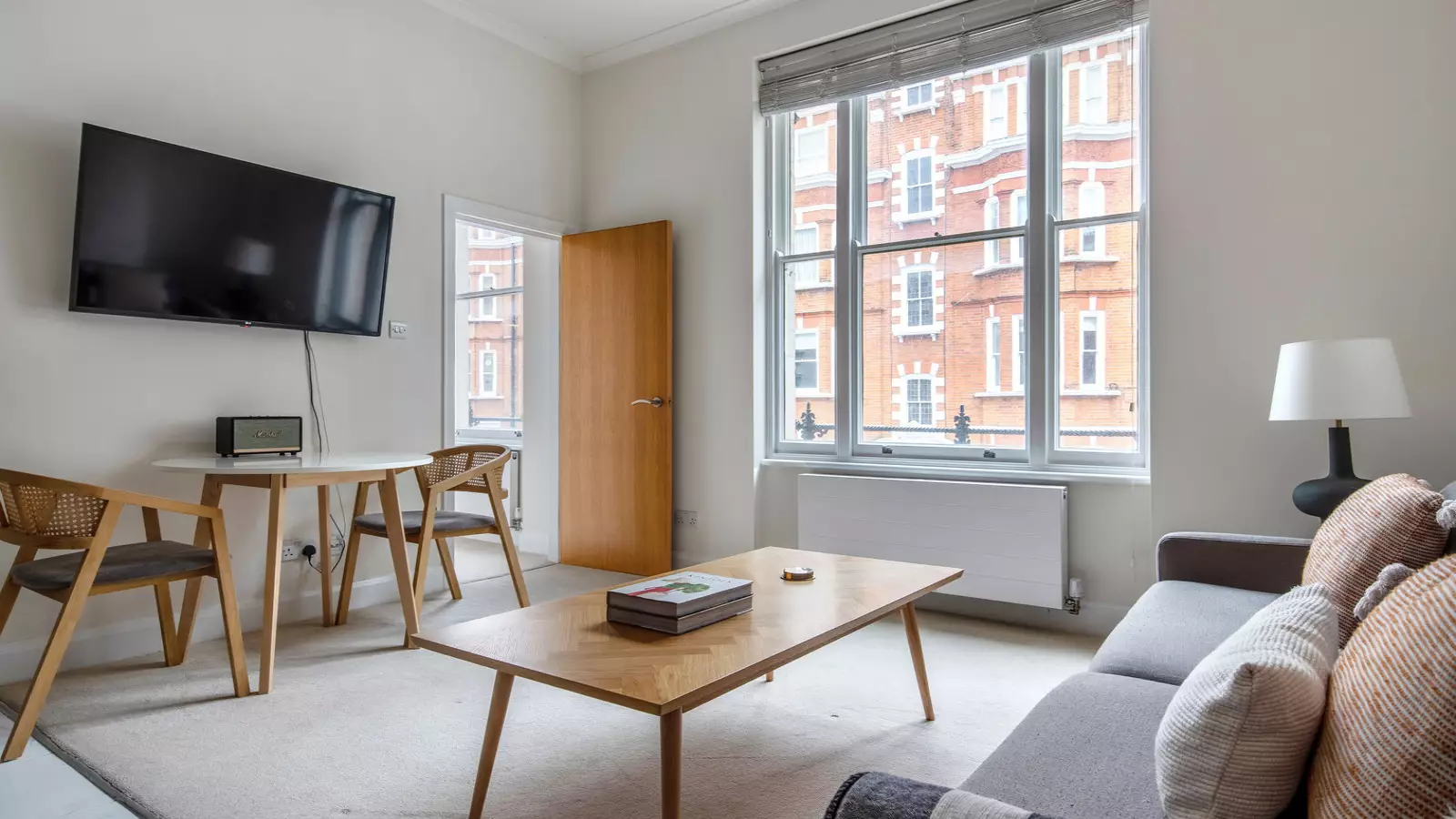 Flat Nottingham Street in City of Westminster