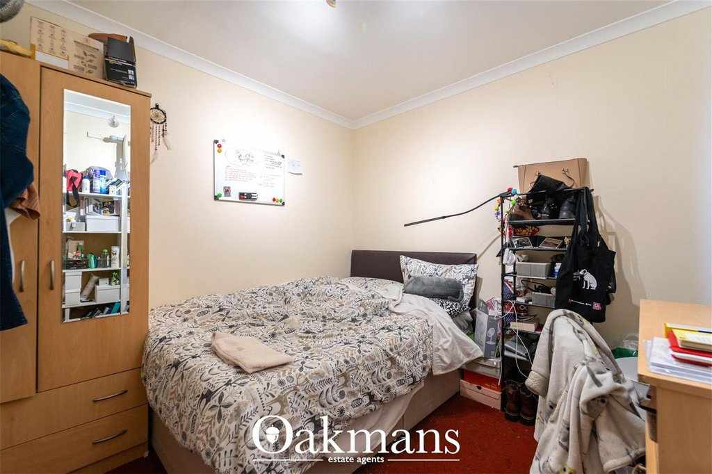 Flat Bantock Way in Birmingham