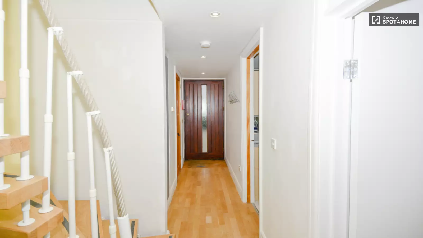 Flat Parry Road in City of Westminster