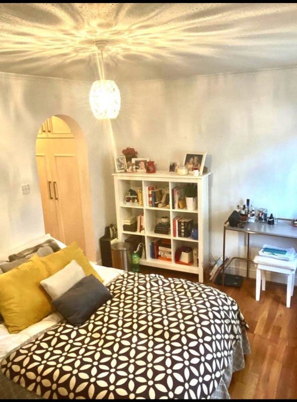 House Penderyn Way in Greater London