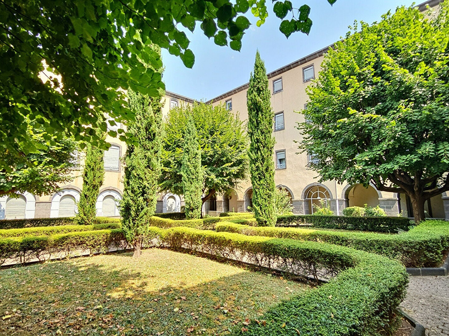 Appartement Boulevard John Fitzgerald Kennedy à Clermont-Ferrand