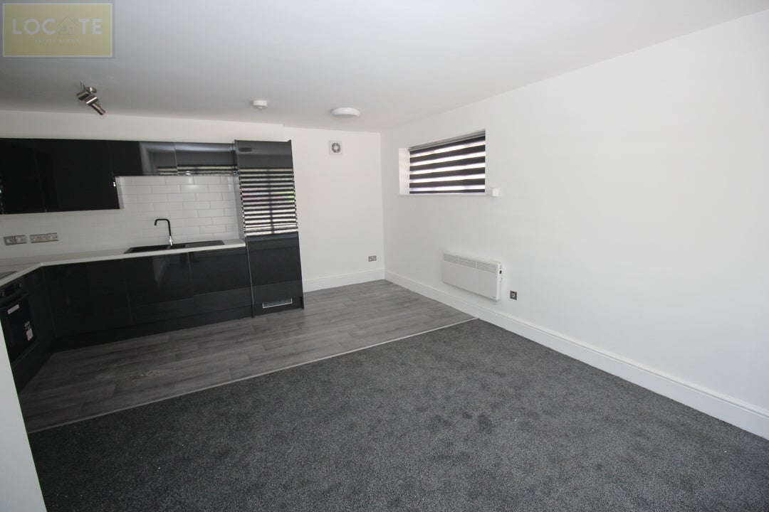 Flat Upper Chorlton Road in Manchester