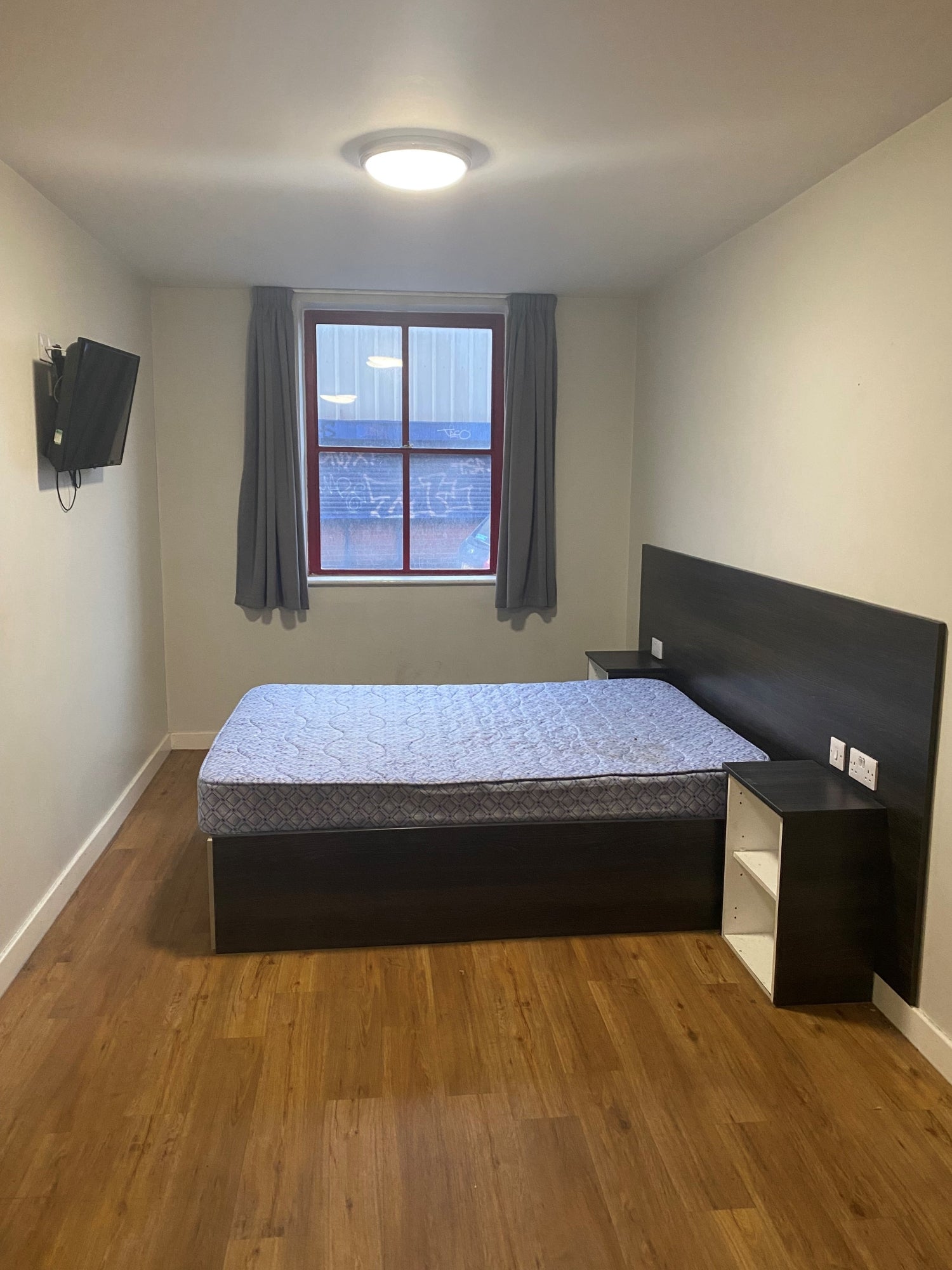 Flat Avalon Court in Nottingham