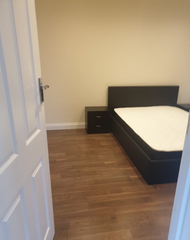 Flat Keel Drive in Slough