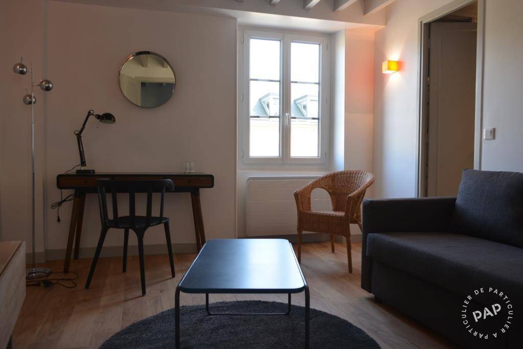 Flat Rue du Maréchal Foch in Versailles