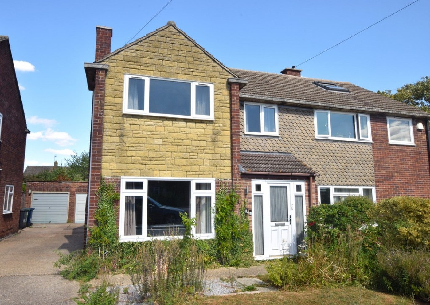 House Chestnut Road in Huntingdonshire