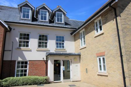 Flat Wood Street in Huntingdonshire