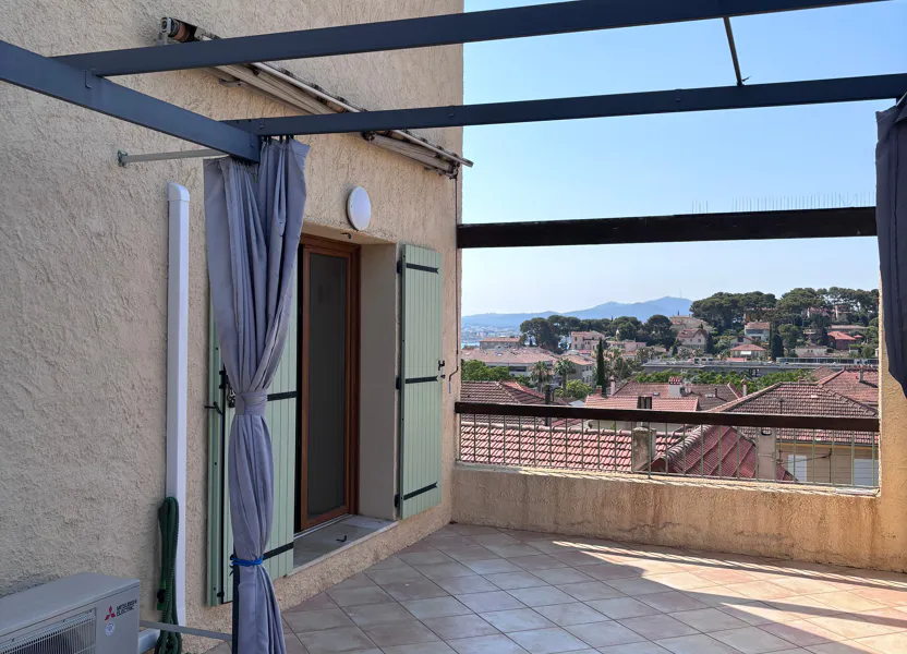 Appartement Montée du Val d'Azur à Sanary-sur-Mer