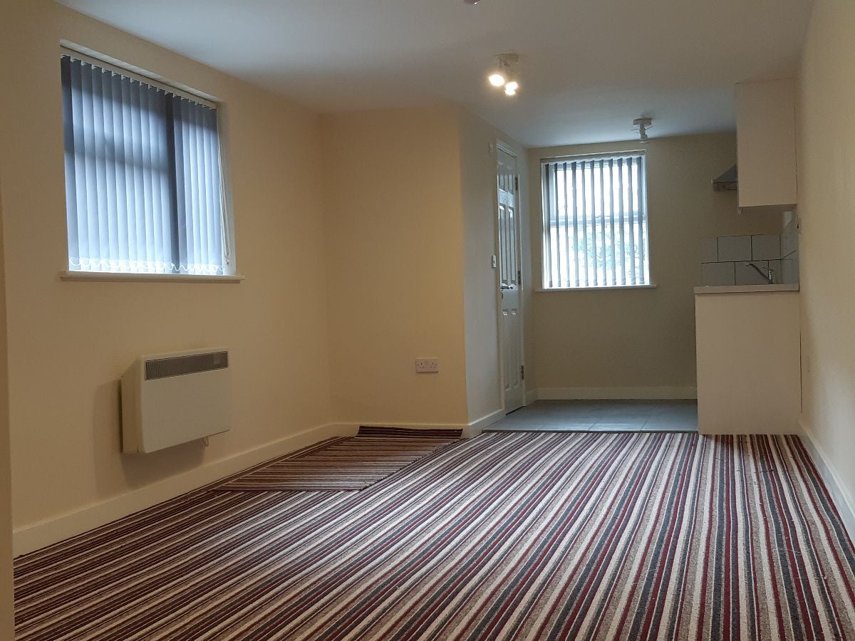 Room Northbrook Road in Greater London