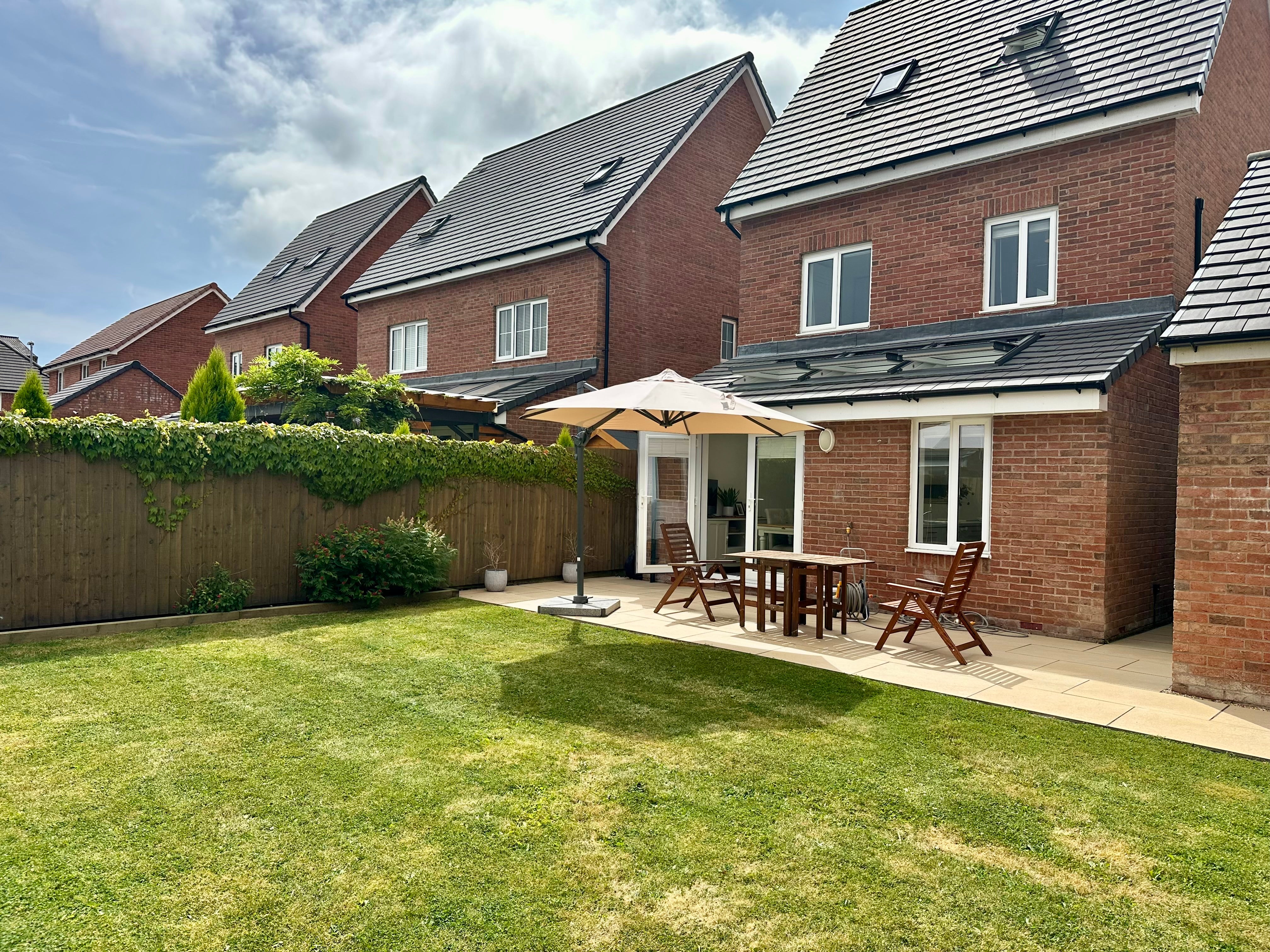 House Linseed Crescent in Salford
