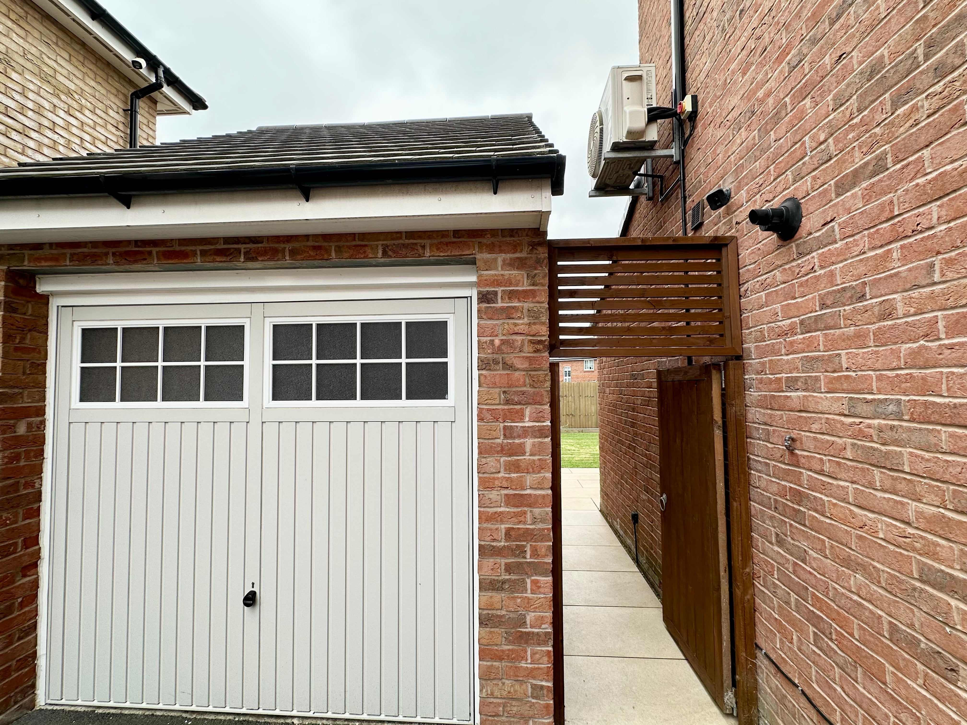 House Linseed Crescent in Salford