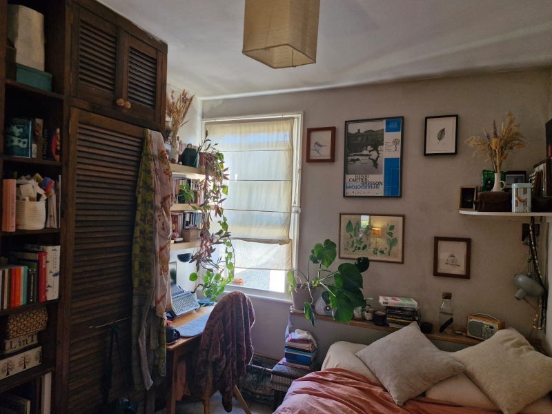 Room Globe Road in Greater London