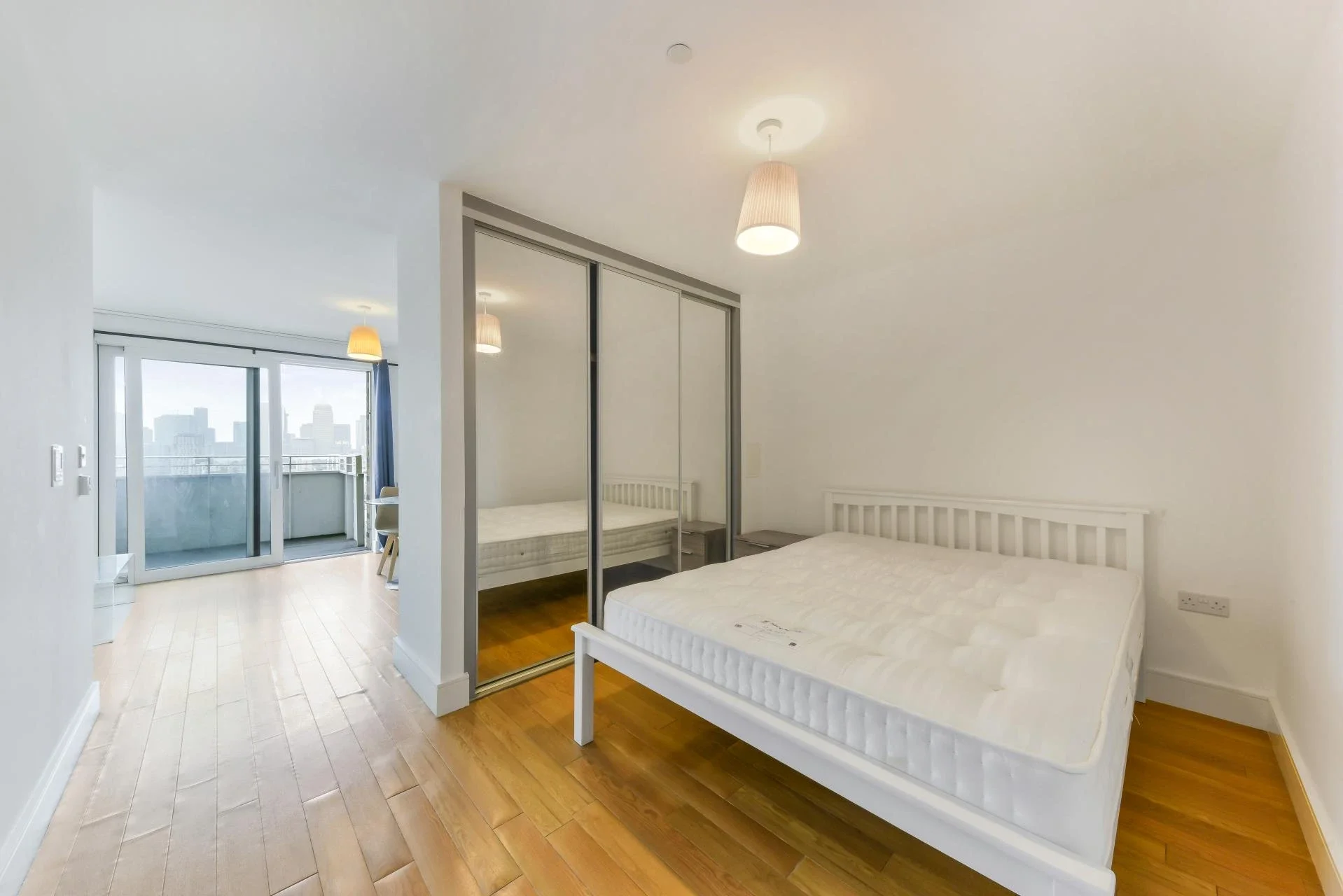 Flat Devons Road in Greater London