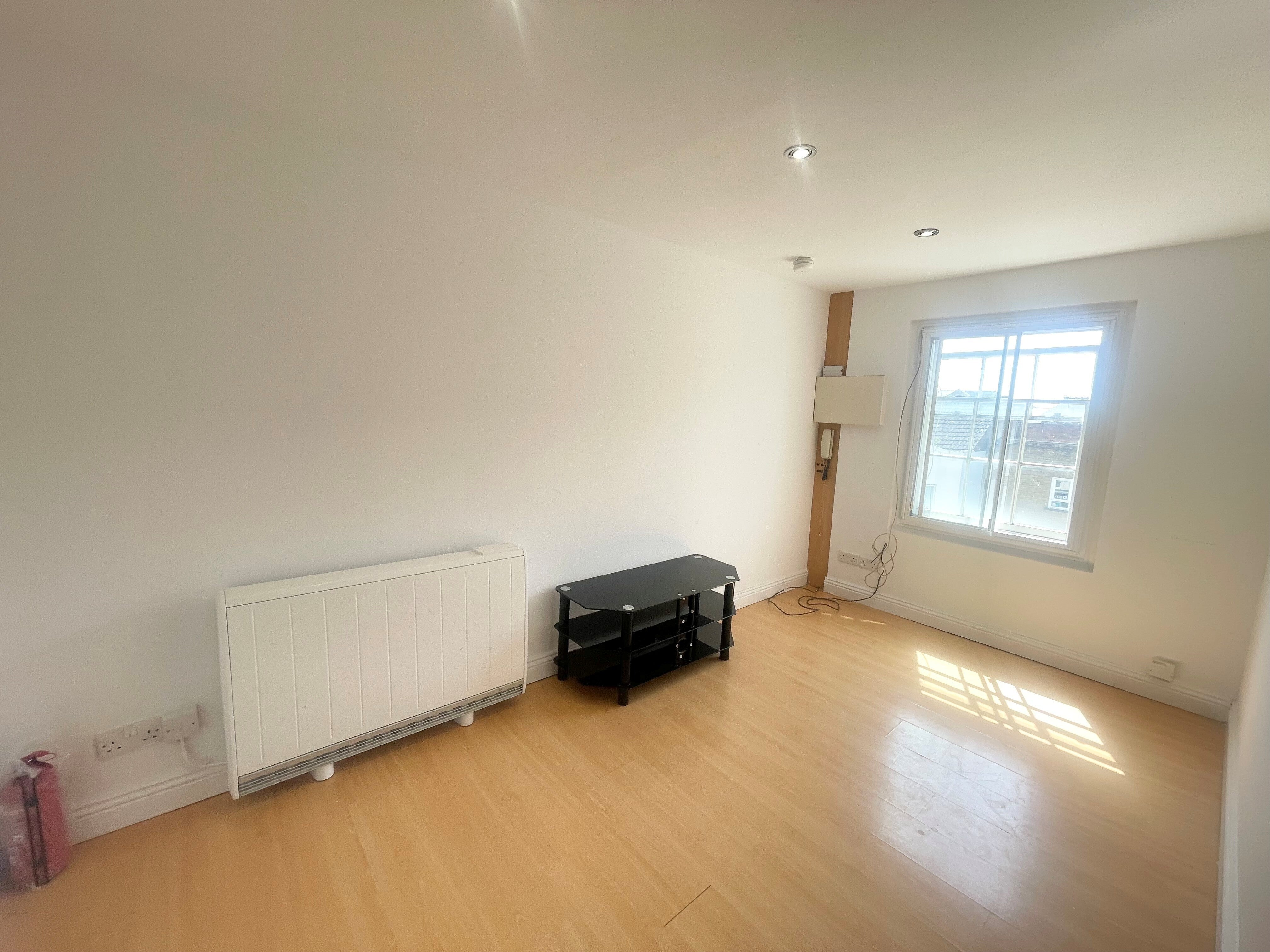 Flat Spencer Street in Royal Leamington Spa