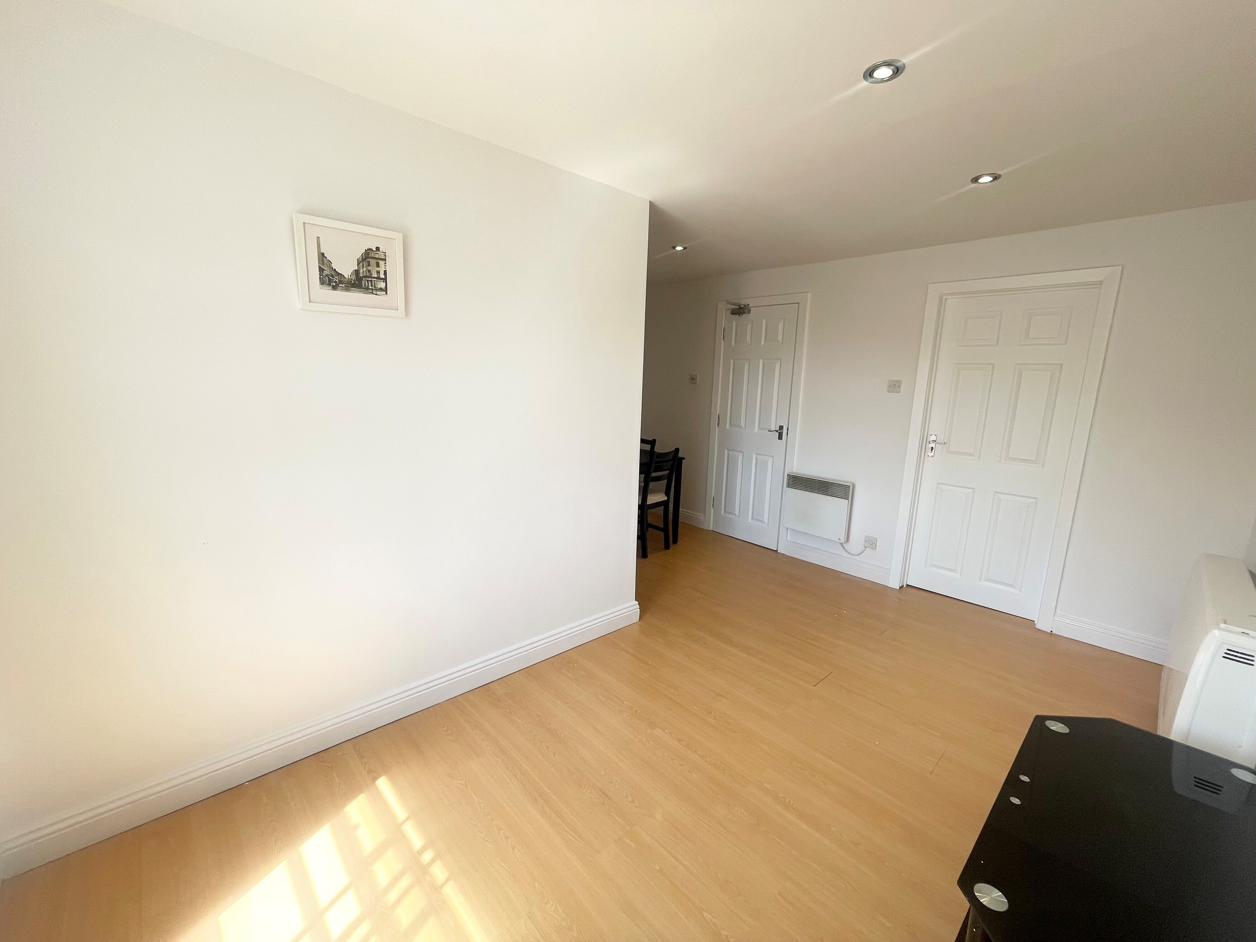 Flat Spencer Street in Royal Leamington Spa