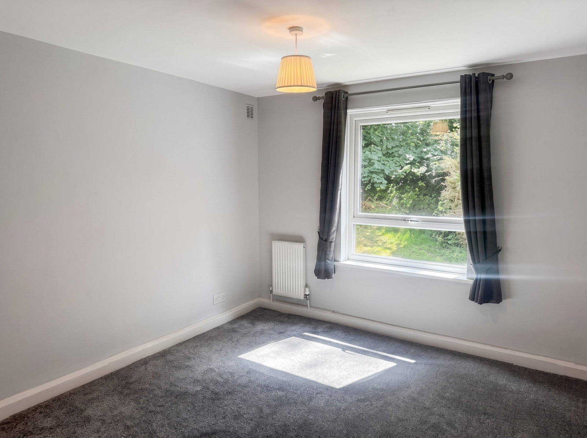 Flat Hillside Road in Caterham