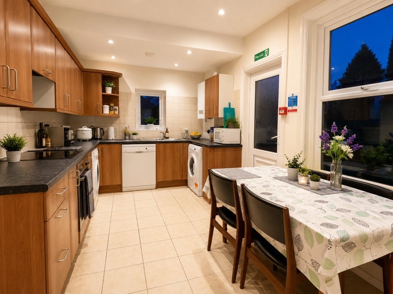 Room Hankinson Road in Bournemouth
