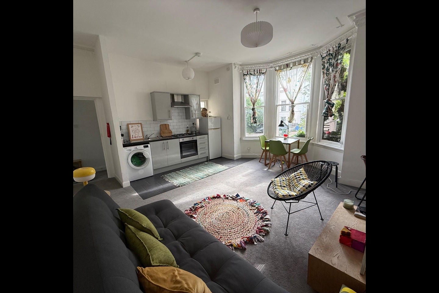Flat Burrage Road in Greater London