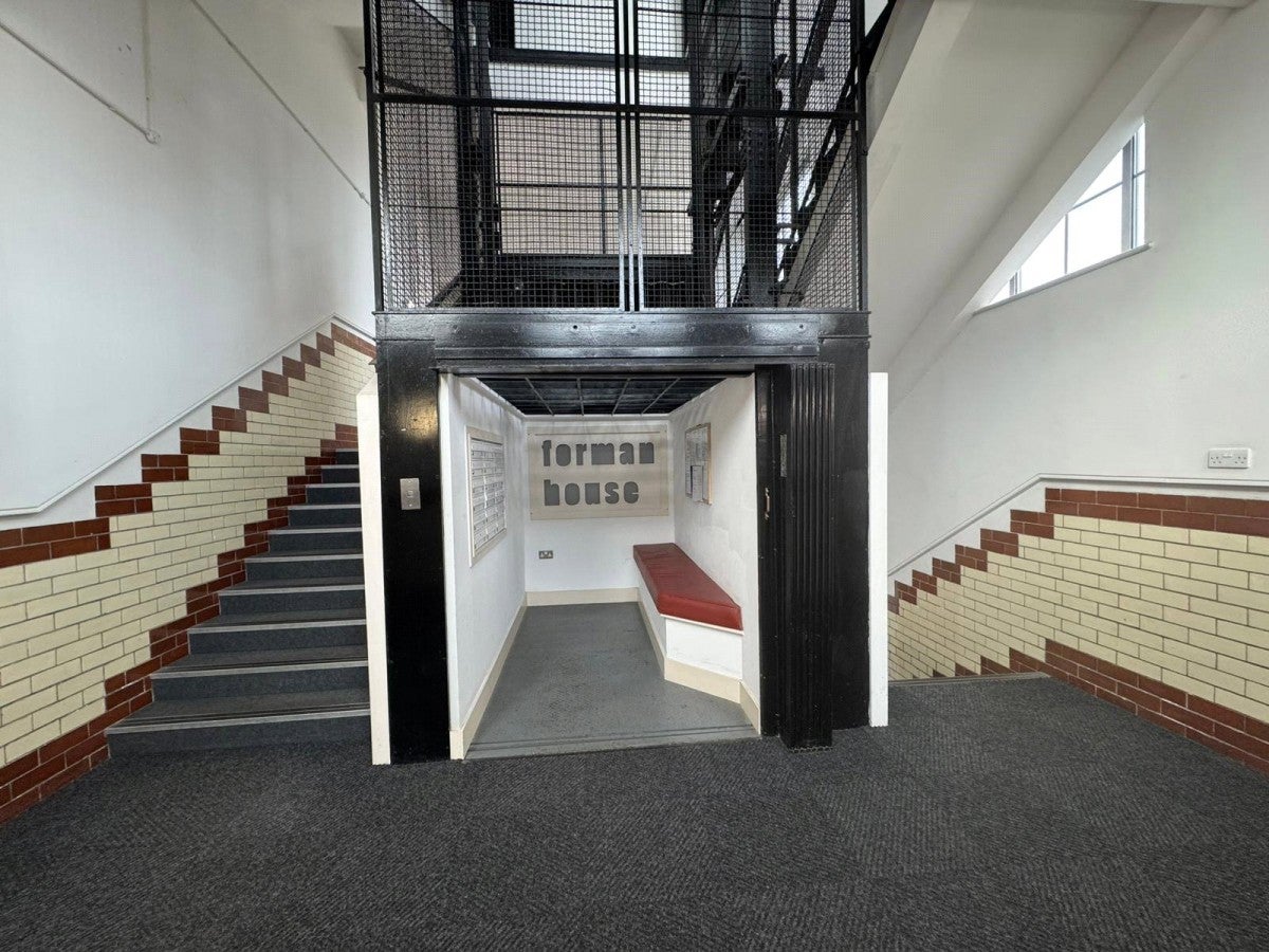 Flat Hucknall Road in Nottingham
