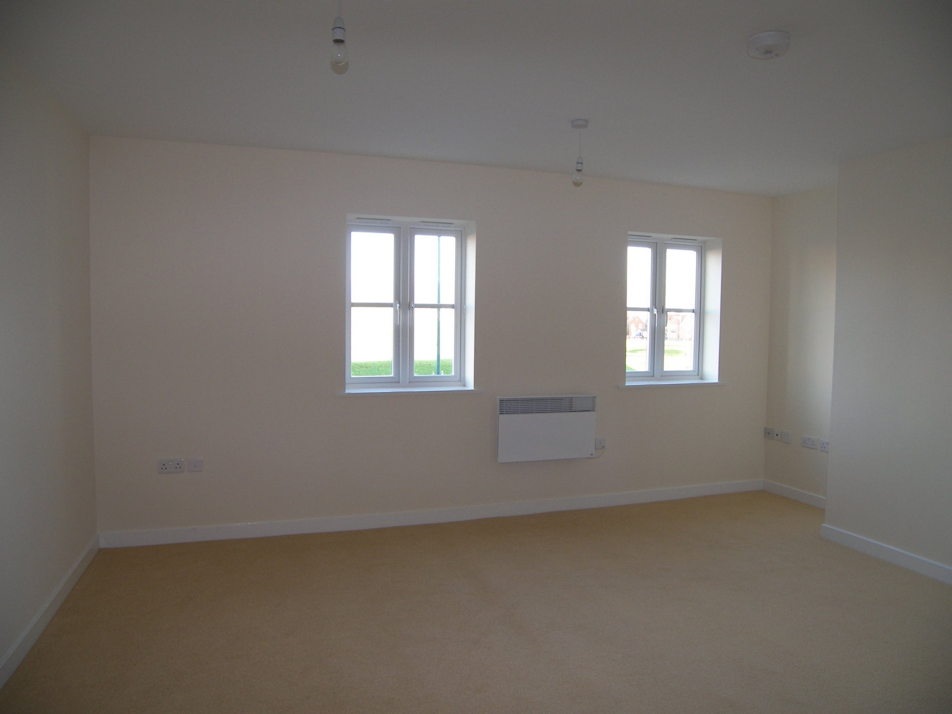 Flat Hargate Way in Peterborough