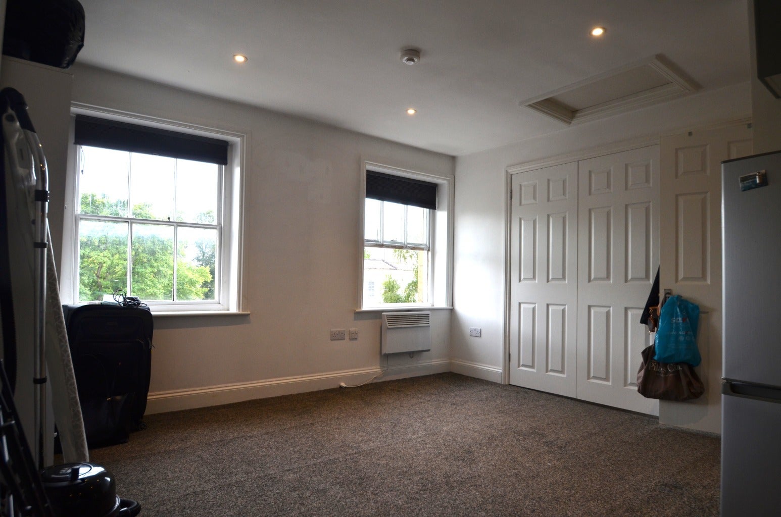 Flat Hewlett Road in Cheltenham