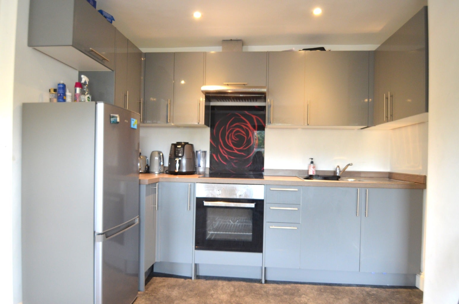 Flat Hewlett Road in Cheltenham