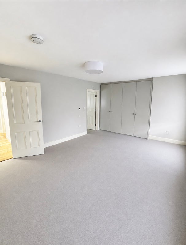 Room Cranley Mews in Greater London