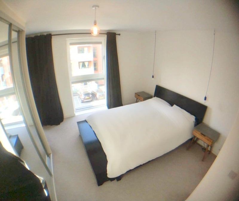 Room Bathurst Square in Greater London