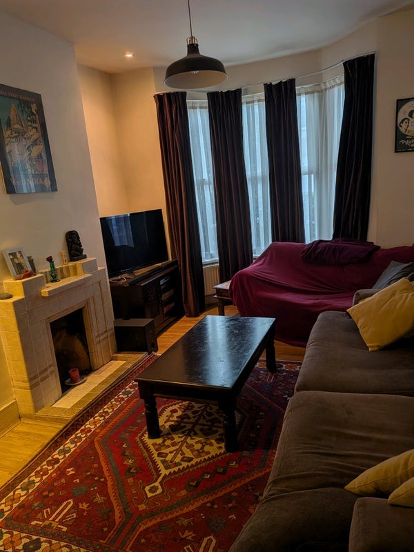 Room Wakefield Street in Greater London