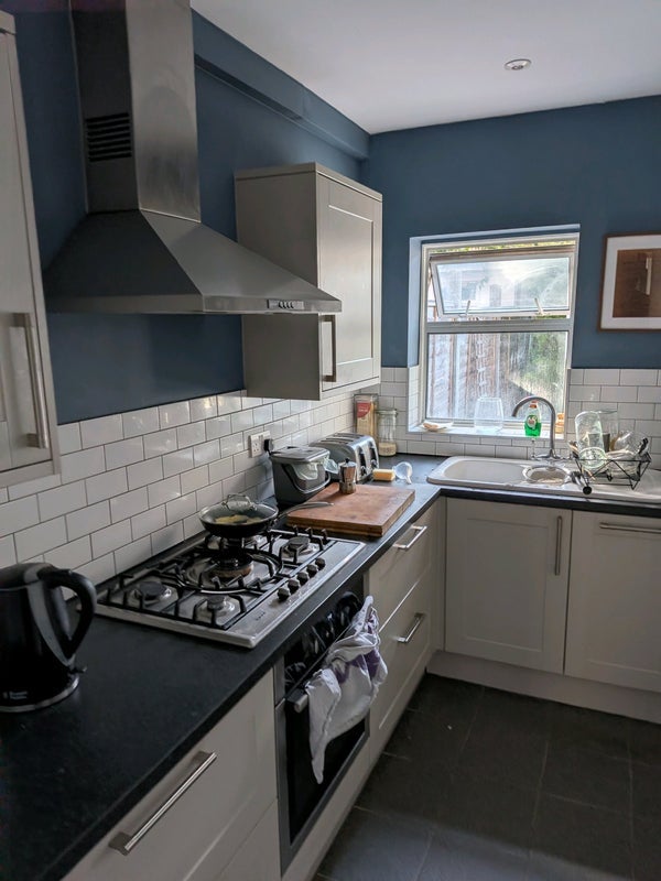 Room Wakefield Street in Greater London