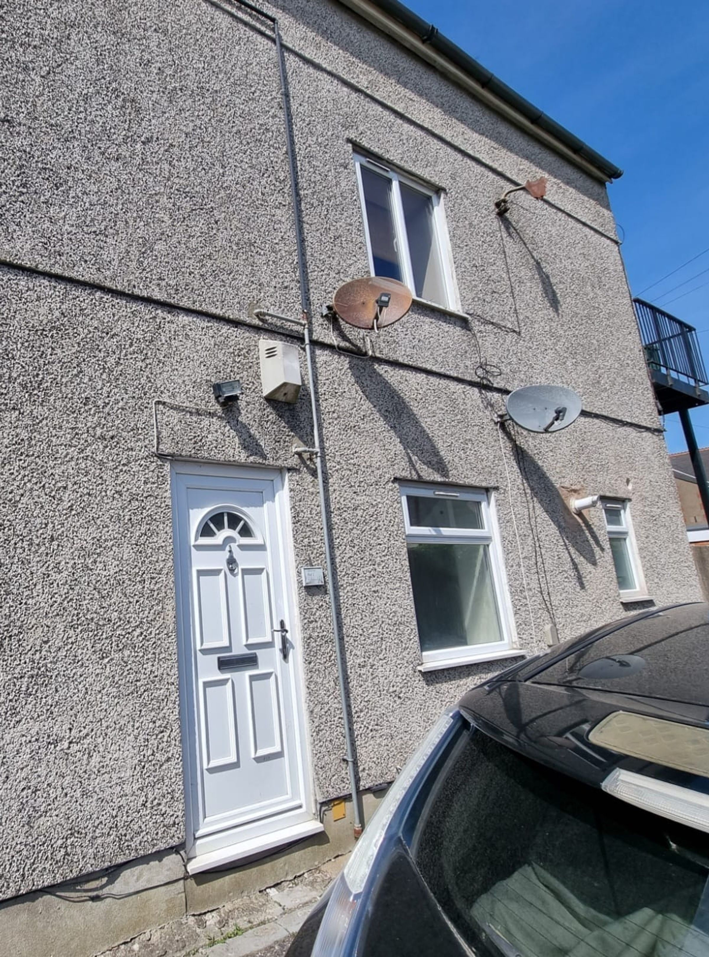 Flat Lewis Street in Barry