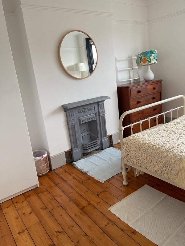 Room Torridon Road in Greater London