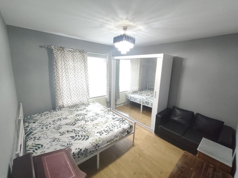 Room Sandford Road in Greater London