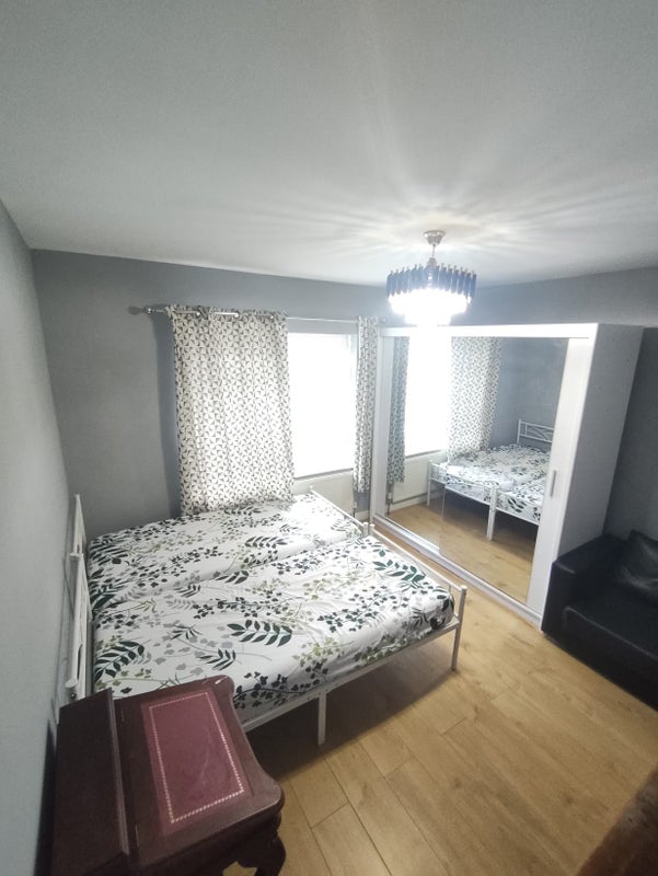 Room Sandford Road in Greater London
