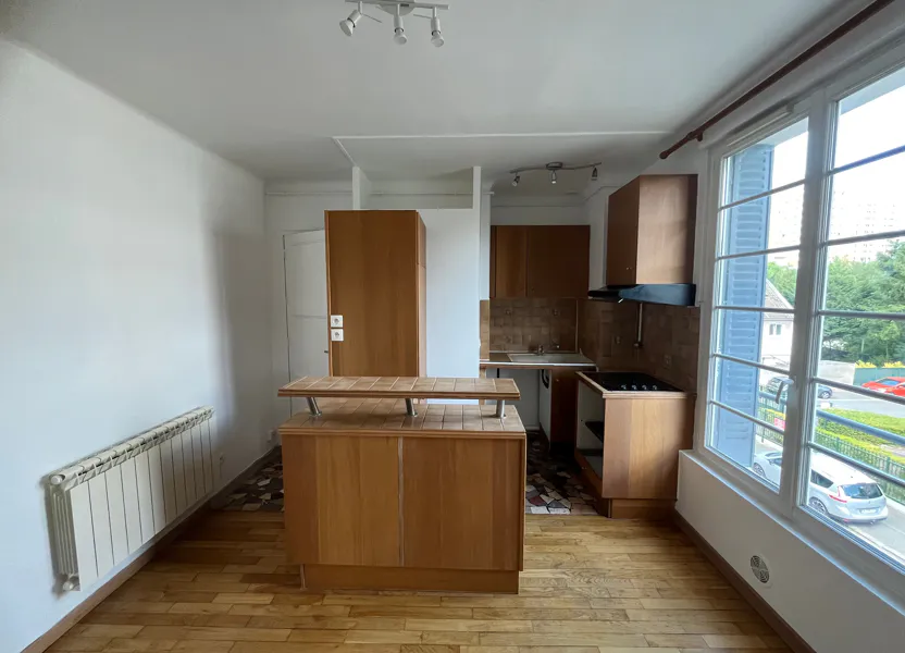 Flat Rue de la Futaie in L'Haÿ-les-Roses