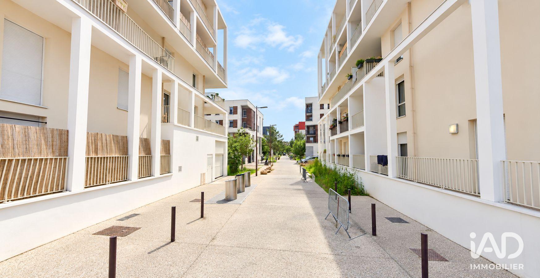 Flat Rue Eugène Freyssinet in Ris-Orangis