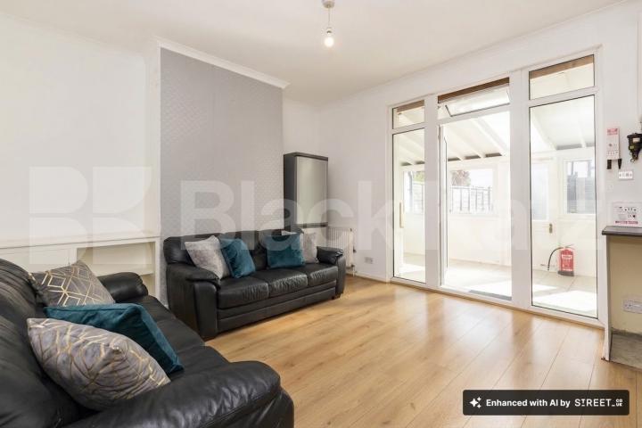 House Iverson Road in Greater London