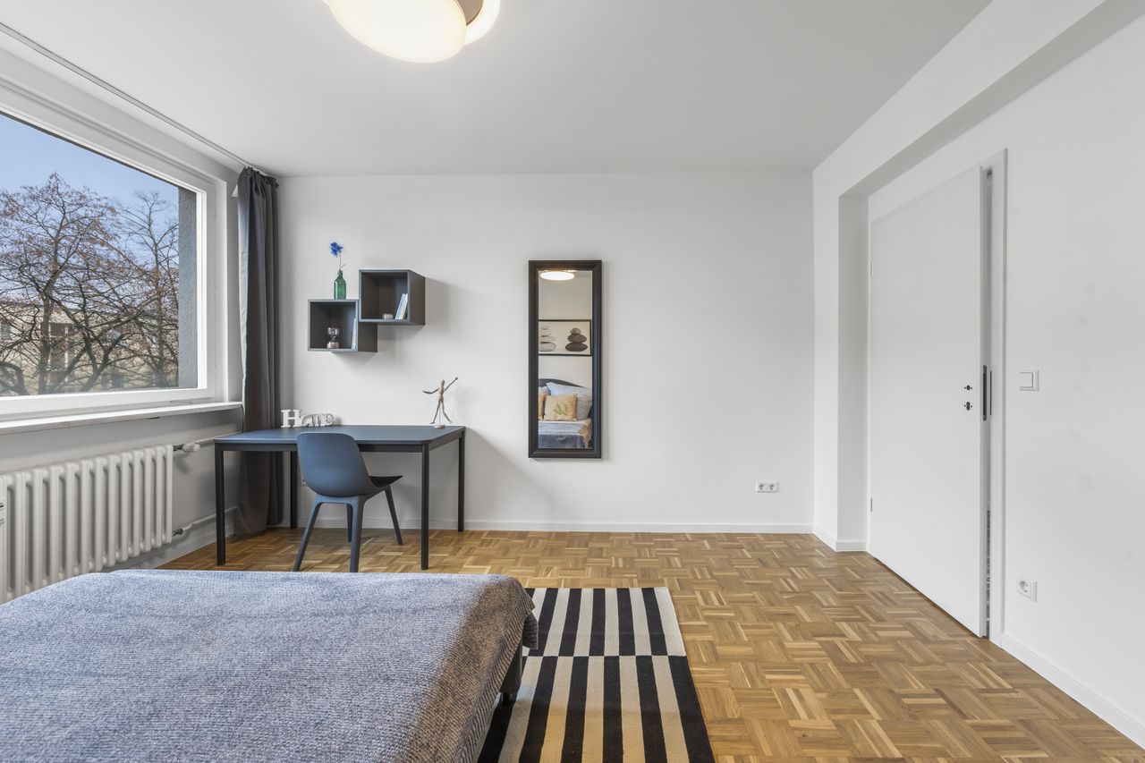 Wohnung Hohenzollerndamm in Berlin
