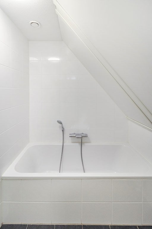 Vrijstaande woning te koop: Zeedijk 2-327, Uitdam