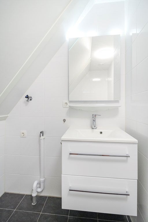 Vrijstaande woning te koop: Zeedijk 2-327, Uitdam