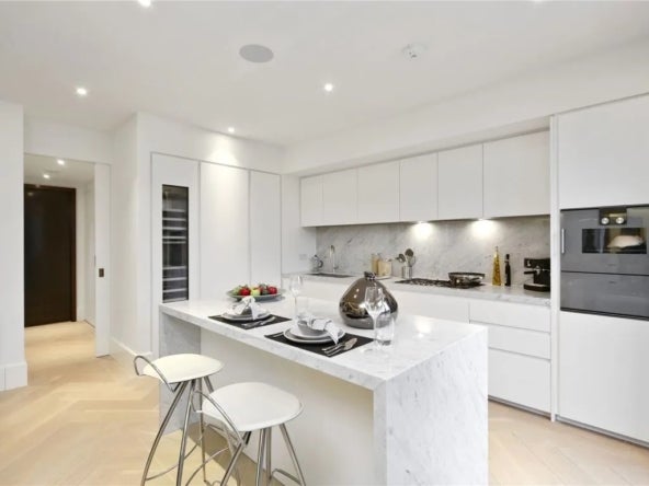 Flat St Edmund's Terrace in City of Westminster