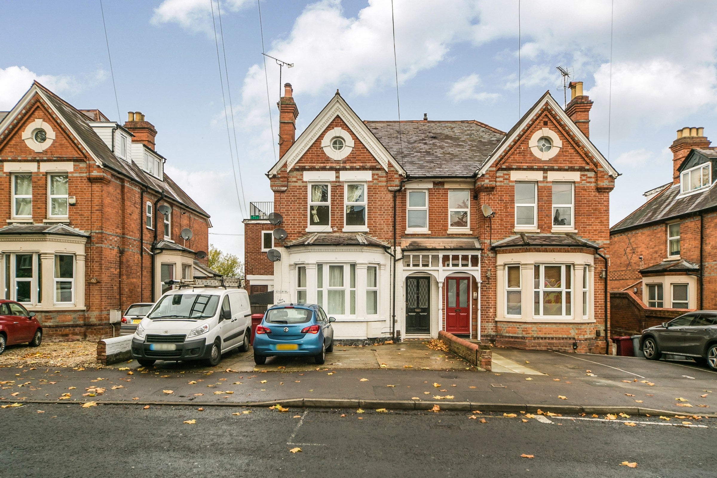 Flat Tilehurst Road in Reading
