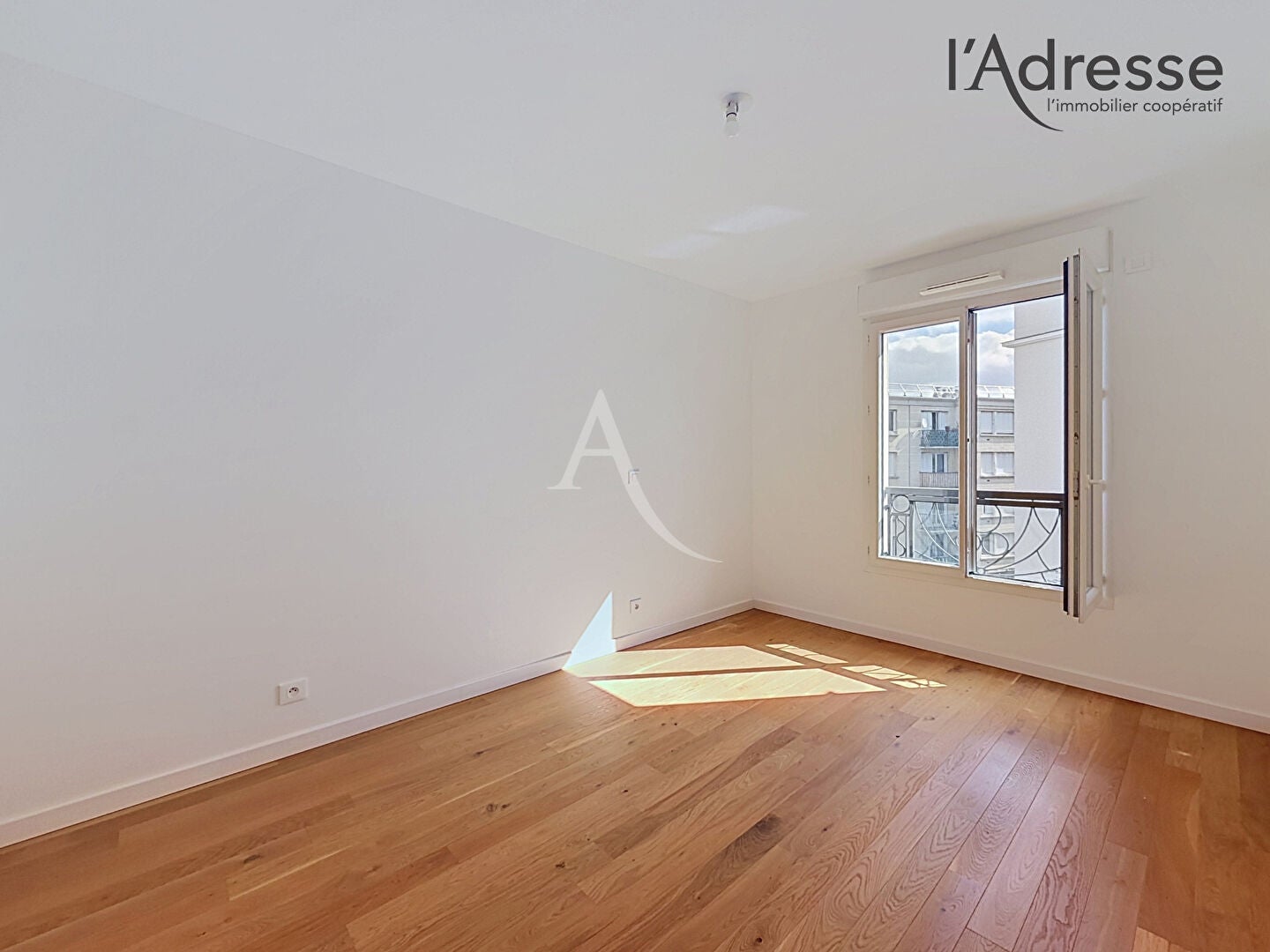 Appartement Boulevard du Maréchal Jean de Lattre de Tassigny à Suresnes