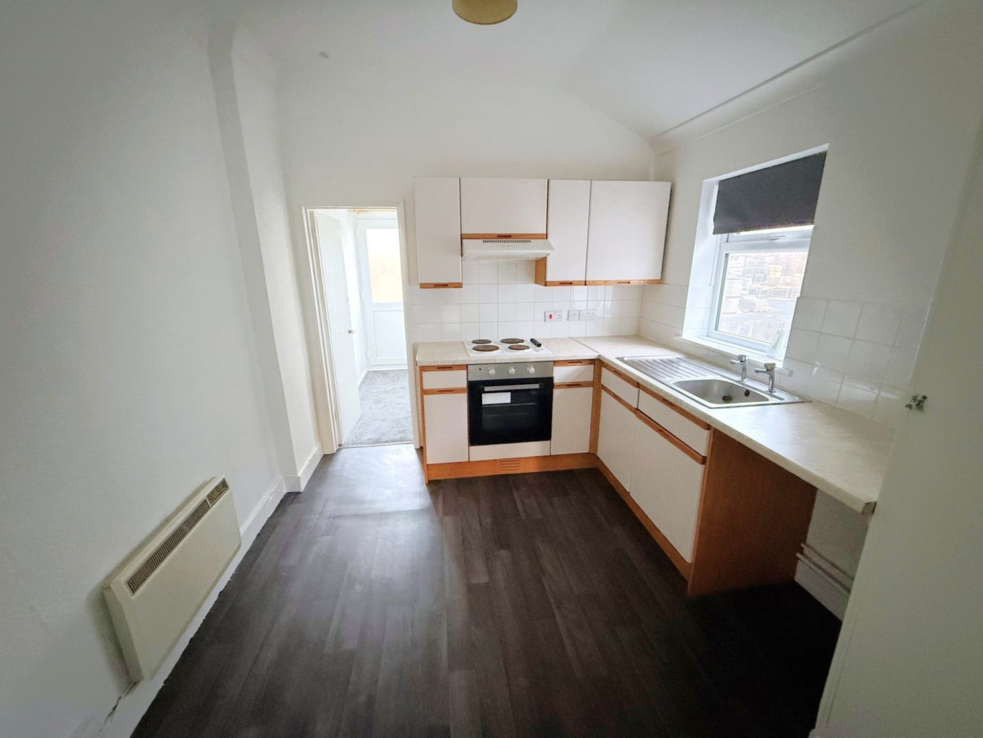 Flat Whitley Road in Eastbourne