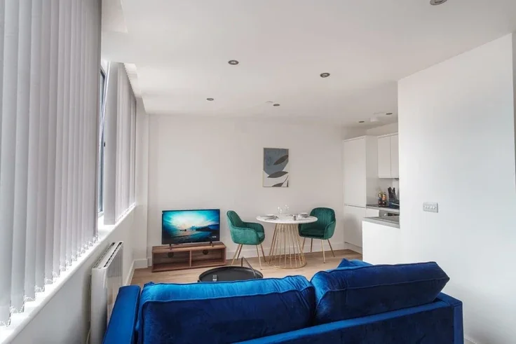 Flat Talbot Road in Trafford