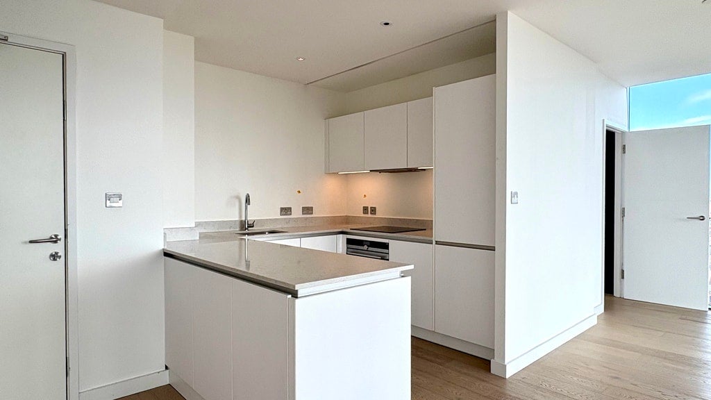 Flat Highgate Hill in Greater London