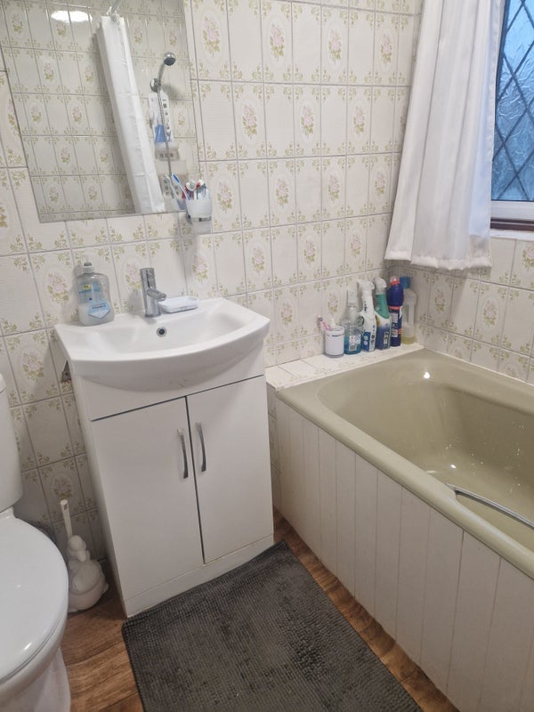 Room Grasmere Avenue in Greater London