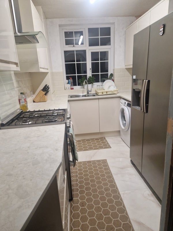 Room Grasmere Avenue in Greater London